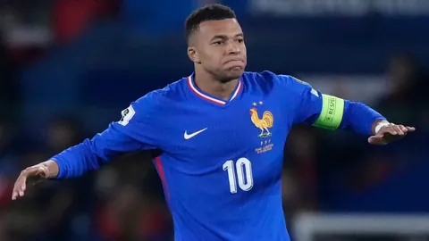 团结共赏，共享传统体育盛宴 —— 人民日报聚焦